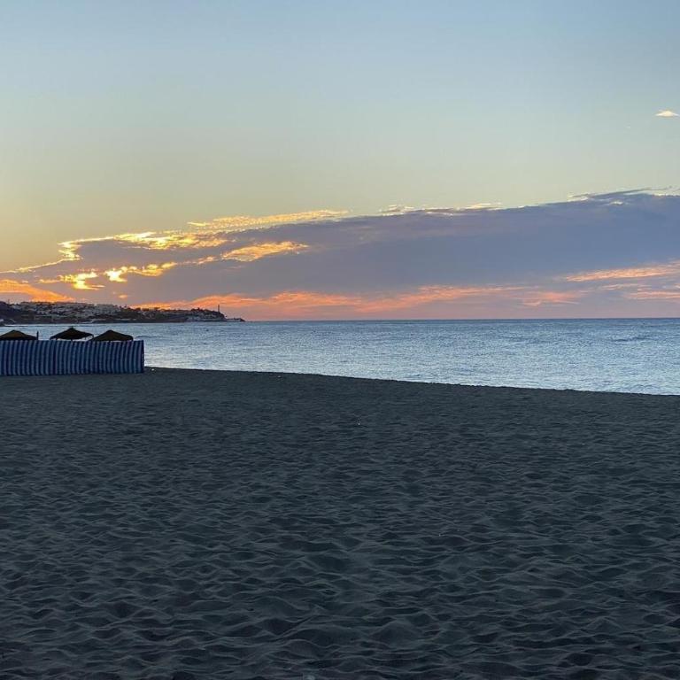 Frontline Beach Apartment - Apartamento Deluxe de 2 dormitorios con vistas al mar - 16