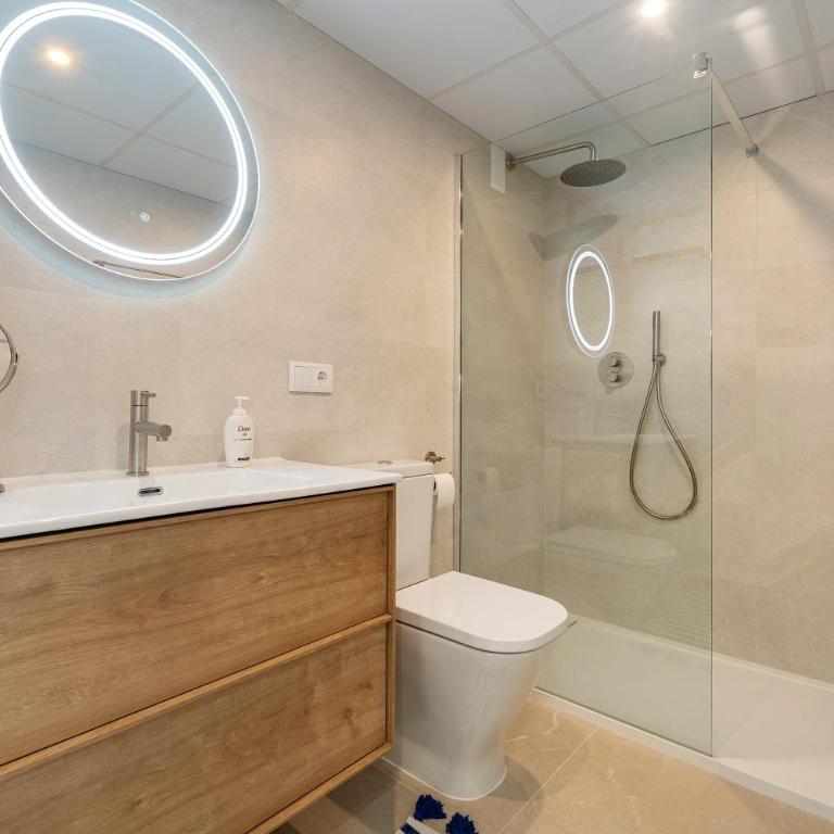 Apartamento Pelicano - Two-Bedroom Deluxe Apartment with Ocean View - 21