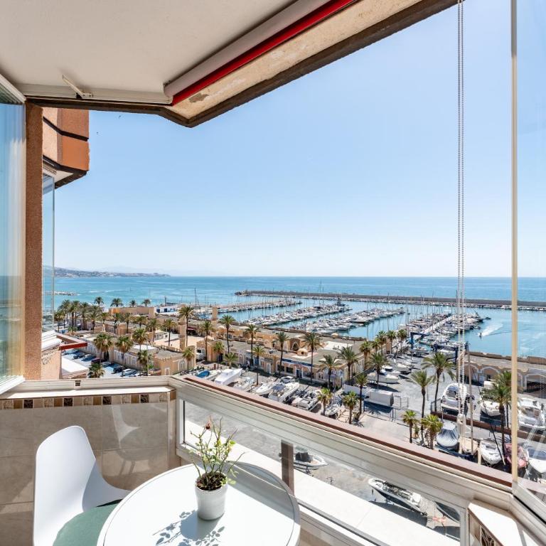 Stunning marina view apartment - Apartamento Superior de 1 dormitorio con balcón - 20