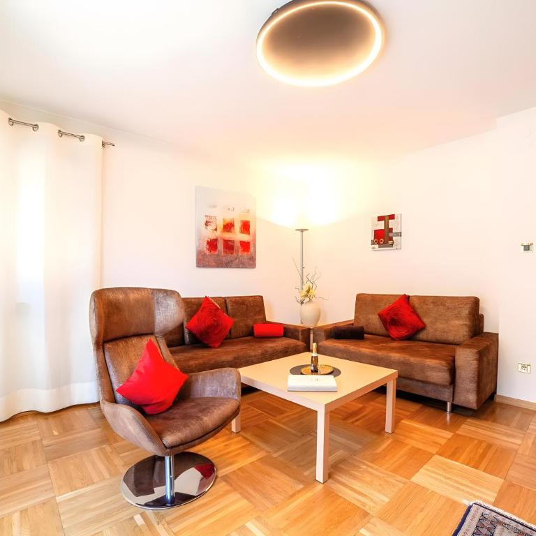 Apartments Tratter - Appartamento Deluxe con 2 Camere da Letto e Vista Giardino - 5