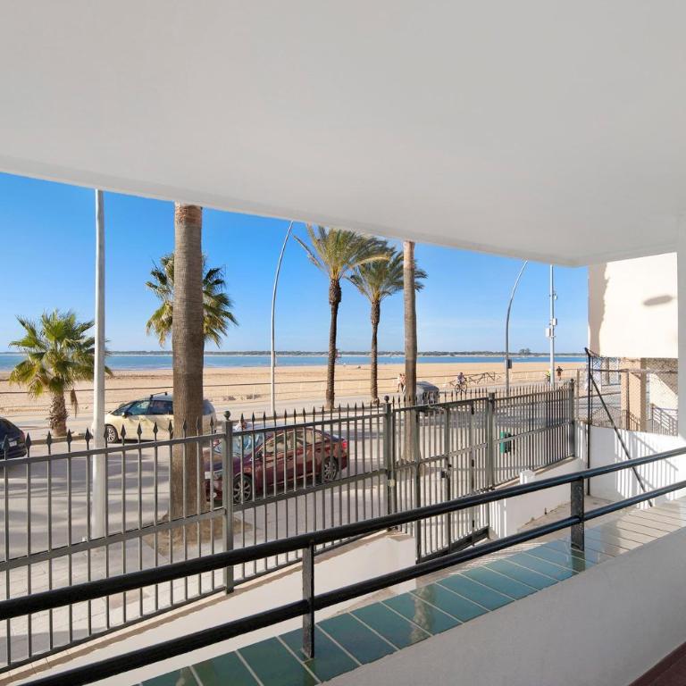 Sol y mar - Apartamento Deluxe de 2 dormitorios con balcón - 2