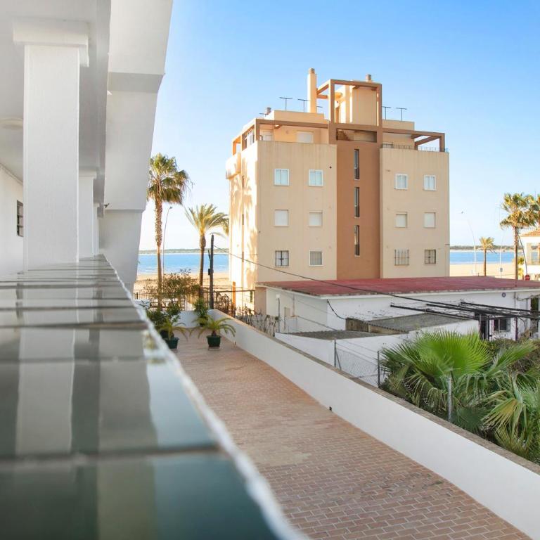 Sol y mar - Apartamento Deluxe de 2 dormitorios con balcón - 26