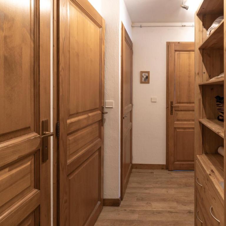 Appartement Les Balcons du Savoy - Two-Bedroom Deluxe Apartment with Garden View - 16