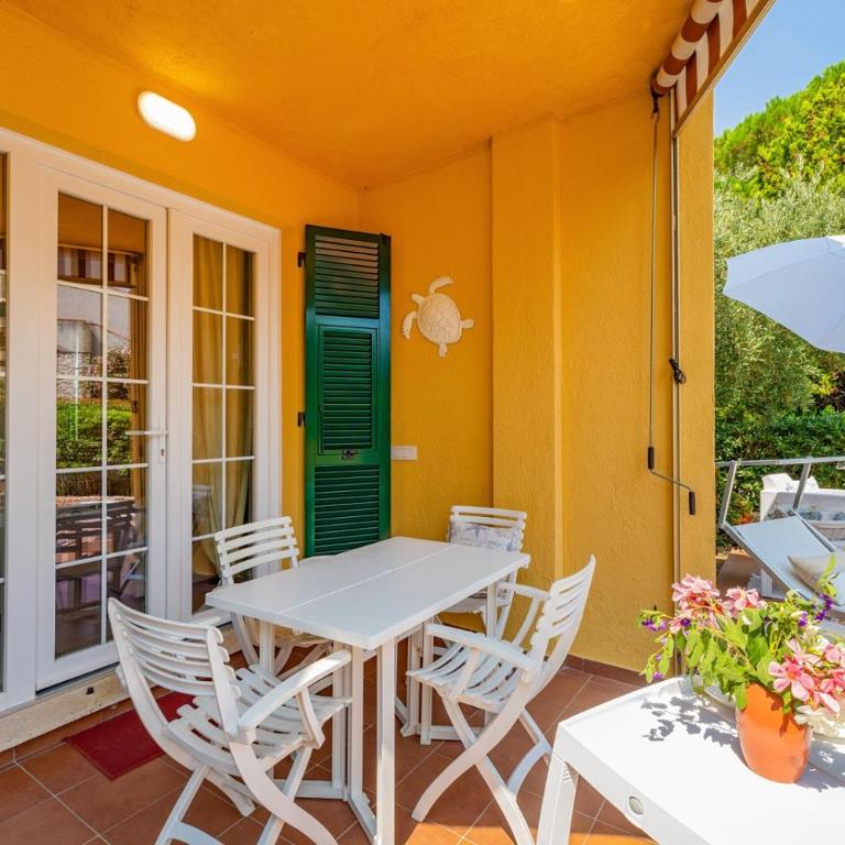 Isabel Beach and Bike - Appartamento Deluxe con 2 Camere da Letto e Vista Giardino - 4