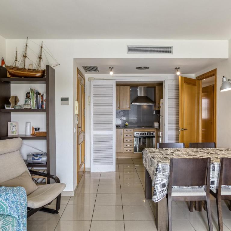 Apartamento Moll Con Piscina - Apartamento Premium de 3 dormitorios con balcón - 7