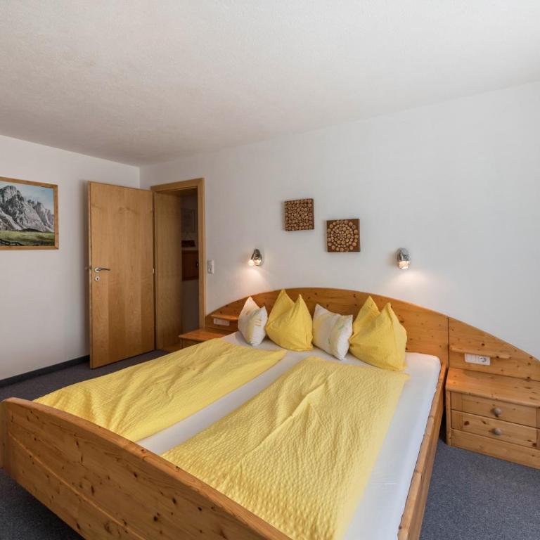 Ferienwohnung Valentina - Deluxe-Apartment mit 2 Schlafzimmern und Gartenblick - 13