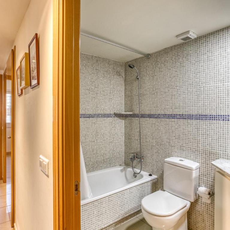 Apartamento Moll Con Piscina - Apartamento Premium de 3 dormitorios con balcón - 23
