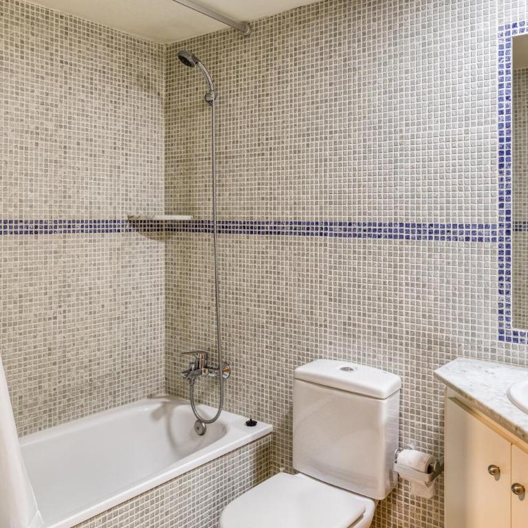 Apartamento Moll Con Piscina - Apartamento Premium de 3 dormitorios con balcón - 27