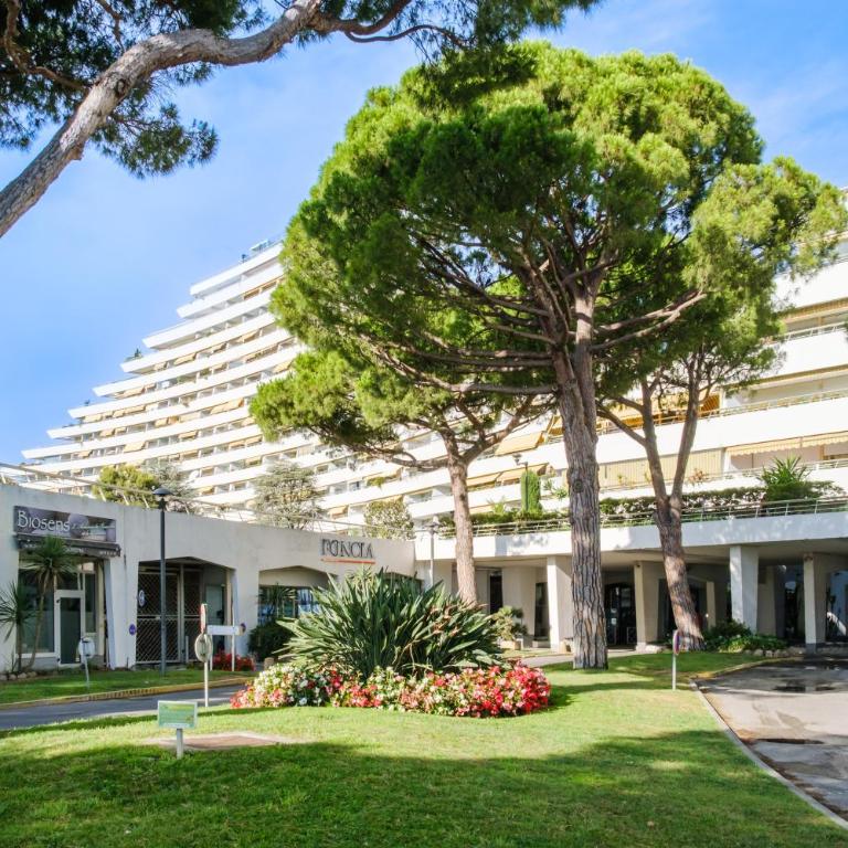Marina Baie des Anges - bord de mer - Appartement 1 Chambre Supérieur avec Balcon - 14