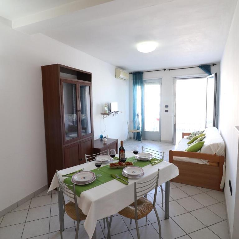 Casa vacanze Arianna in centro - Appartamento Deluxe con 2 Camere da Letto e Vista Oceano - 22