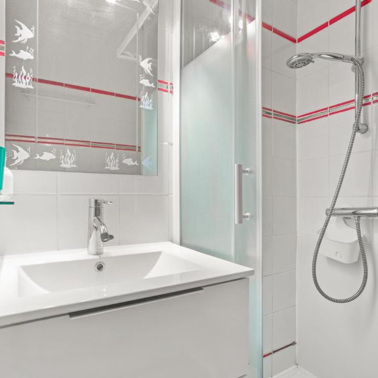 Studio Saint Clair pieds dans l'eau - Estudio con terraza - 14