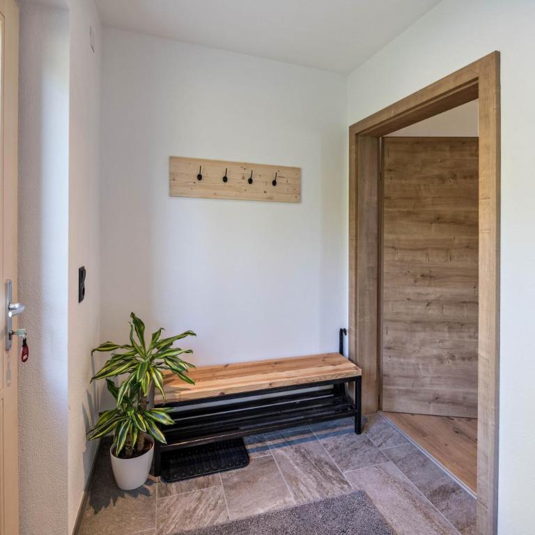 Ferienwohnung am Mühlbachl - Deluxe-Apartment mit 2 Schlafzimmern und Gartenblick - 26