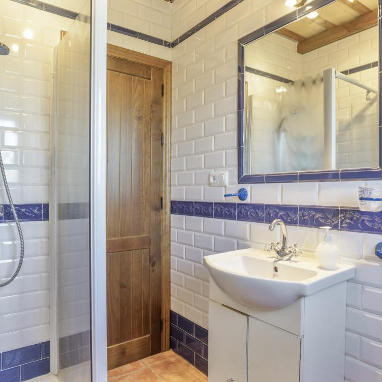 Cortijo Entrepinares - Apartamento Deluxe de 2 dormitorios con vistas al jardín - 17