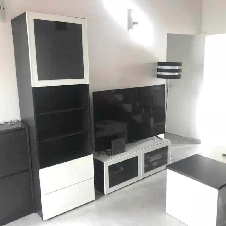 Bungalow Ubicación Ideal - Three-Bedroom House - 27