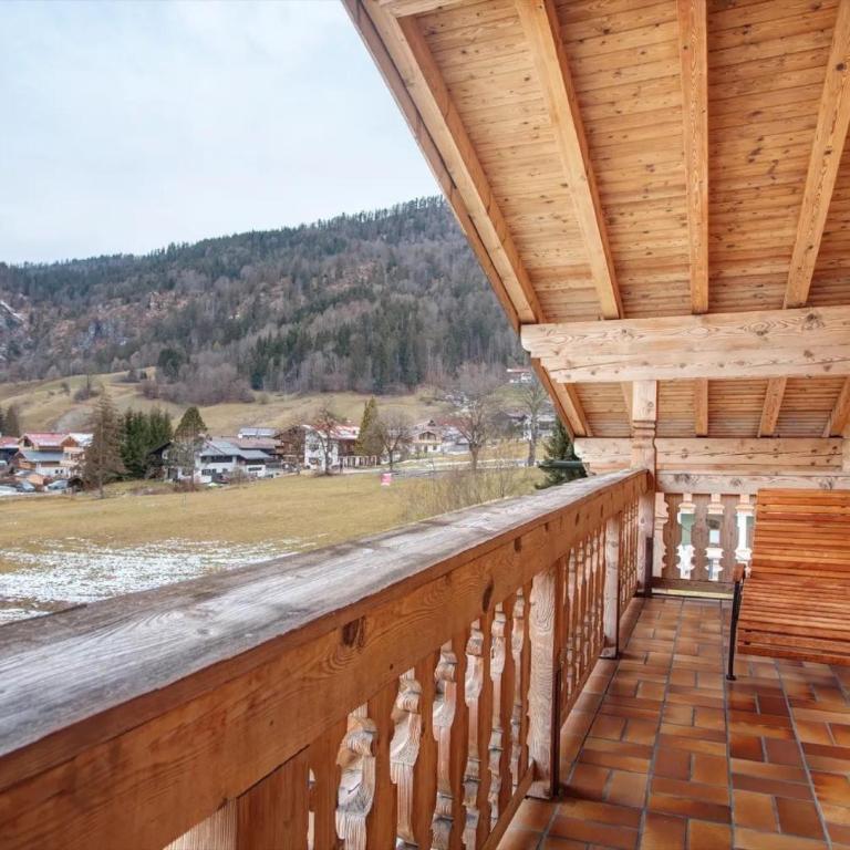 Gästehaus Panorama - Appartement 7 - Deluxe-Apartment mit 2 Schlafzimmern und Gartenblick - 12