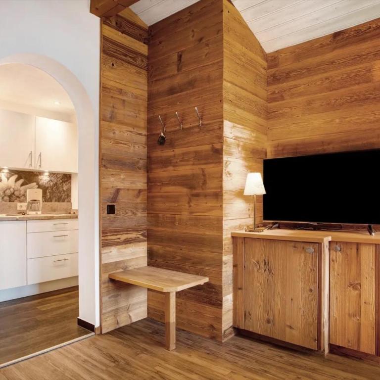 Gästehaus Panorama - Appartement 7 - Deluxe-Apartment mit 2 Schlafzimmern und Gartenblick - 6