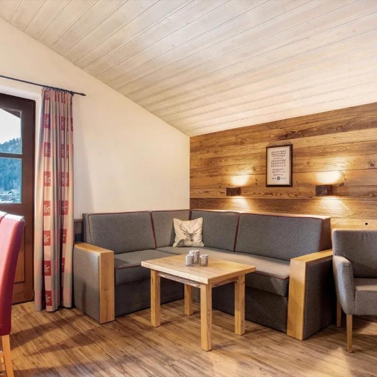 Gästehaus Panorama - Appartement 7 - Deluxe-Apartment mit 2 Schlafzimmern und Gartenblick - 3