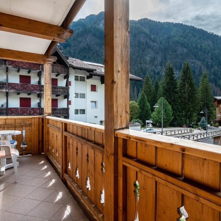 Apartment Sassolungo - Appartamento Deluxe con 2 Camere da Letto e Balcone - 2