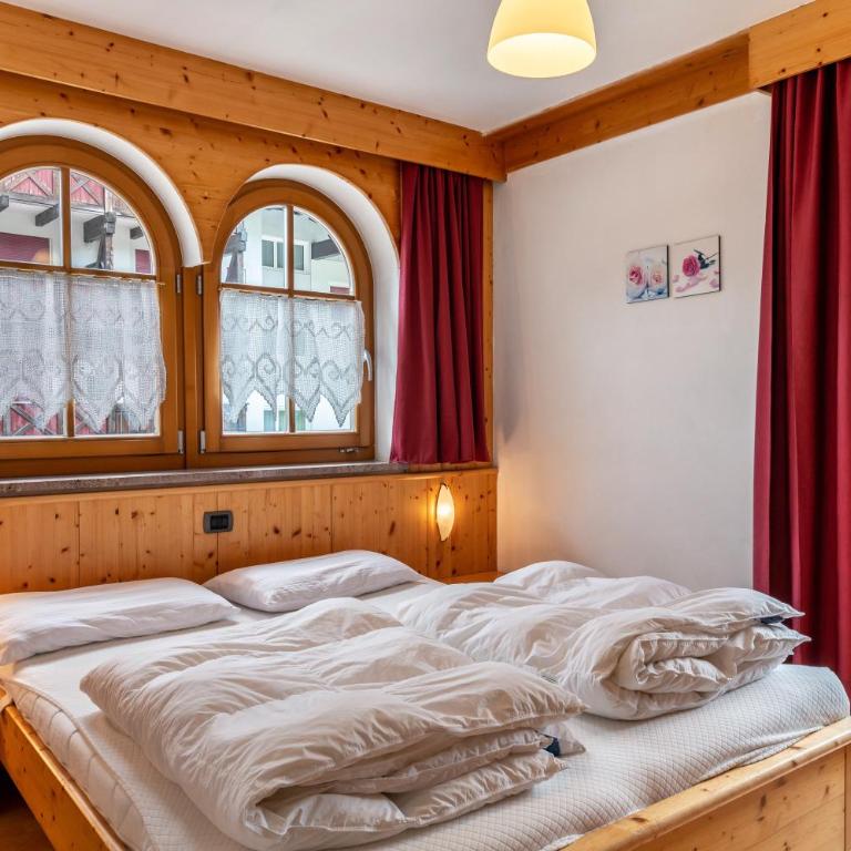 Apartment Sassolungo - Appartamento Deluxe con 2 Camere da Letto e Balcone - 1
