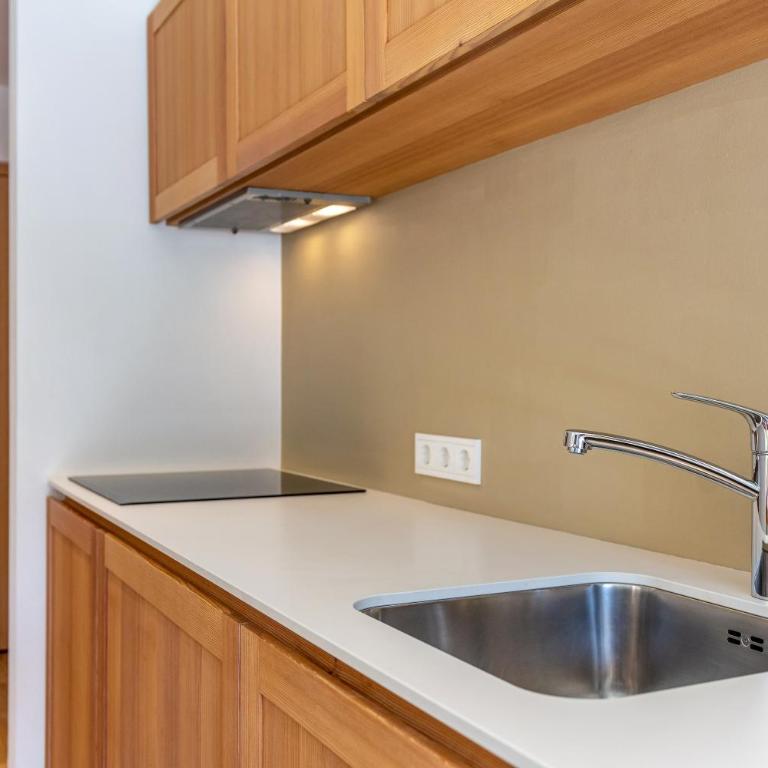 Vista Dolomites Apartment Vitality - Appartamento Deluxe con 2 Camere da Letto e Vista Giardino - 19