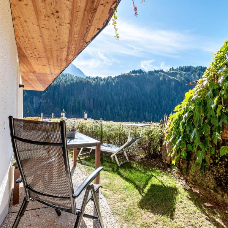 Vista Dolomites Apartment Vitality - Appartamento Deluxe con 2 Camere da Letto e Vista Giardino - 2