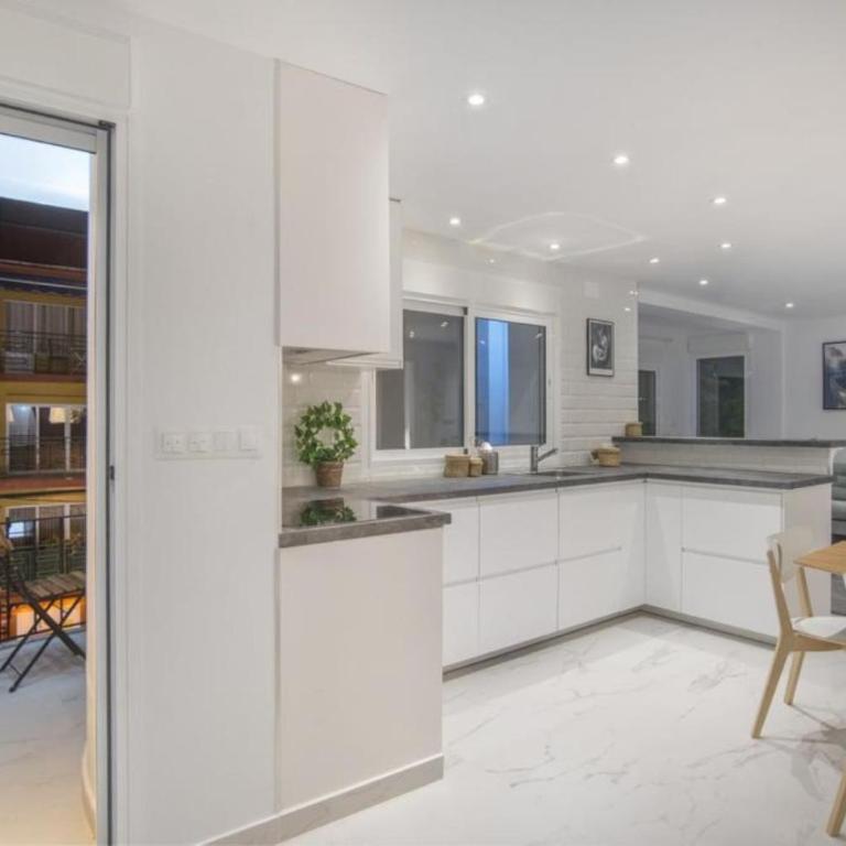 Luxury Apartment Fuengirola - Apartamento Premium de 3 dormitorios con balcón - 3