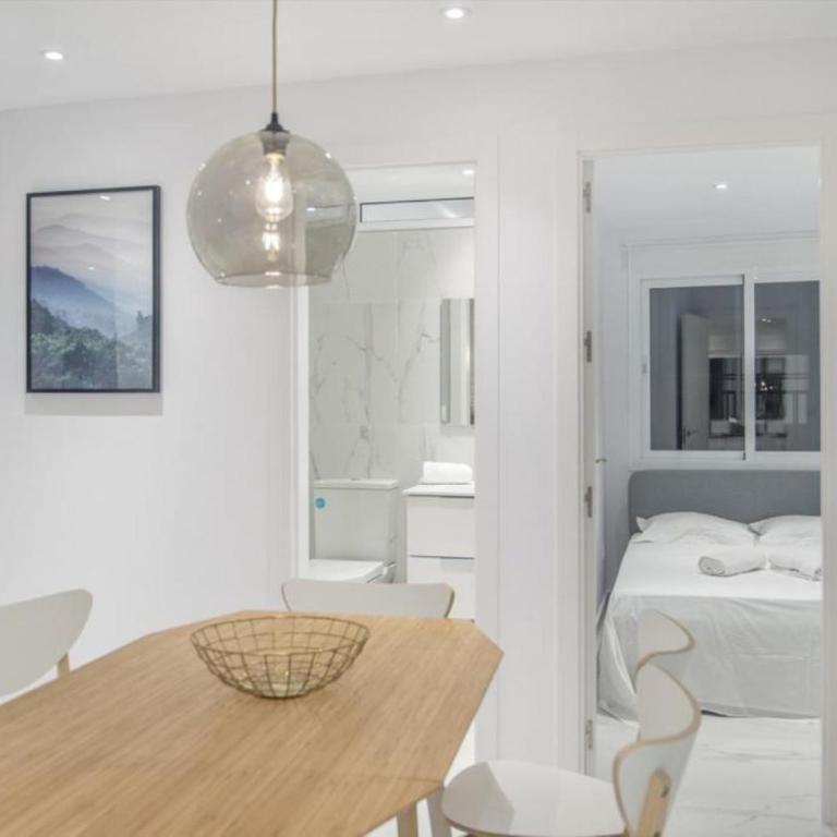 Luxury Apartment Fuengirola - Apartamento Premium de 3 dormitorios con balcón - 10
