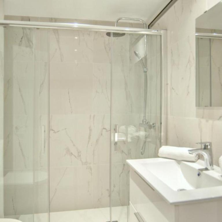 Luxury Apartment Fuengirola - Apartamento Premium de 3 dormitorios con balcón - 15