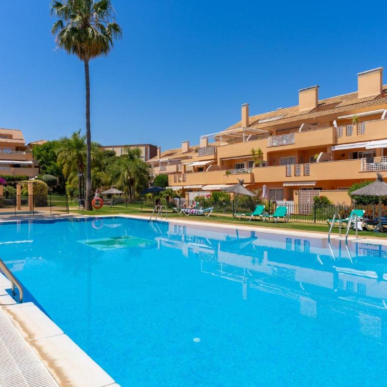 Jardines Santa Maria Golf Elviria - Apartamento Deluxe de 2 dormitorios con vistas al jardín - 20