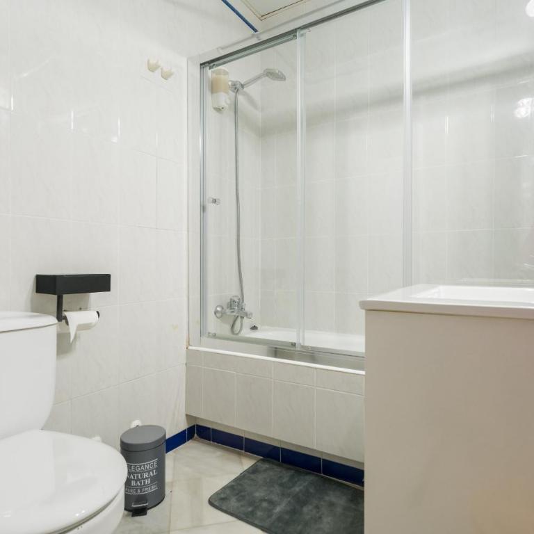 Duplex-Penthouse Terrace Citycenter - Two-Bedroom Deluxe Apartment with Balcony - 15