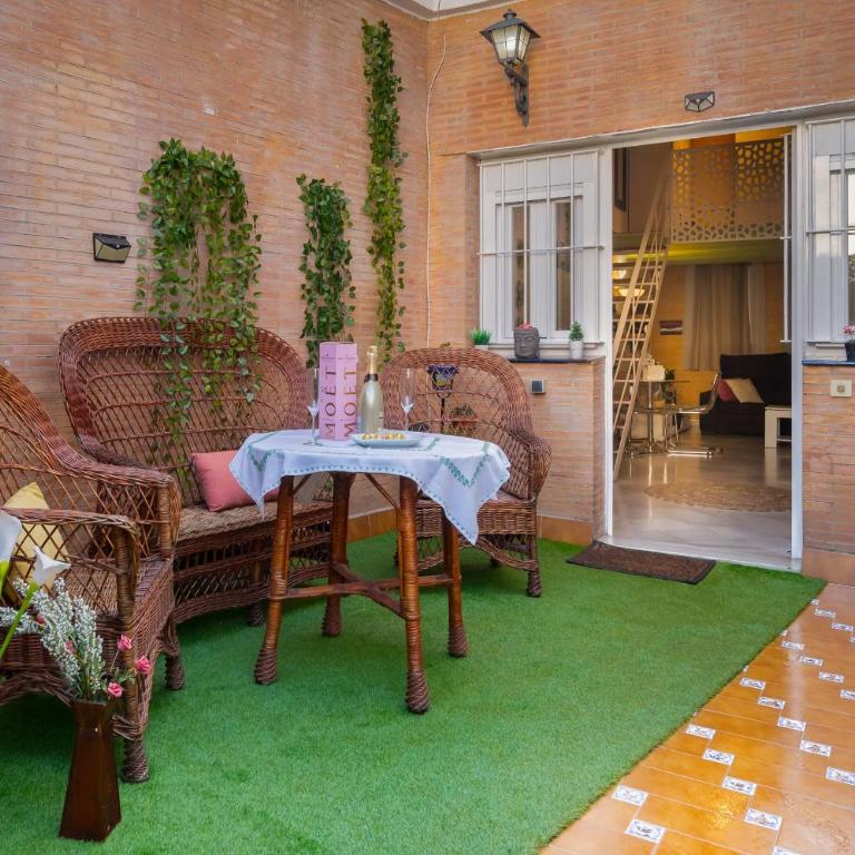 Duplex-Penthouse Terrace Citycenter - Two-Bedroom Deluxe Apartment with Balcony - 1
