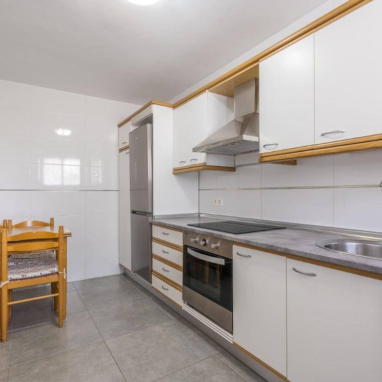 Apto Mediterraneo 7 La Herradura - Two-Bedroom Deluxe Apartment with Ocean View - 6