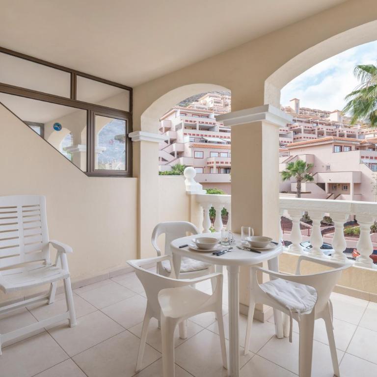 Castle Harbour - Apartamento Estudio con vistas al mar - 15
