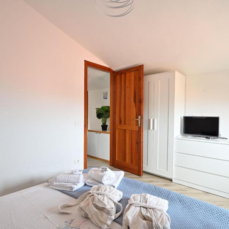 Villa Elena - Appartamento Deluxe con 2 Camere da Letto e Vista Oceano - 17