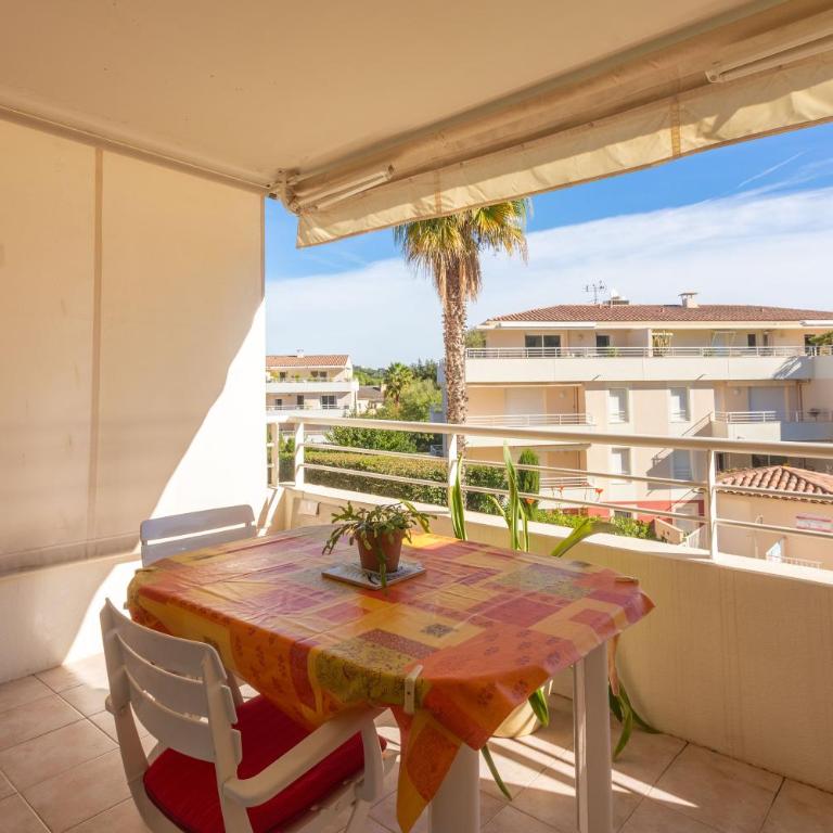 Petit Paradis à Cavalaire - Appartement avec Terrasse - 1