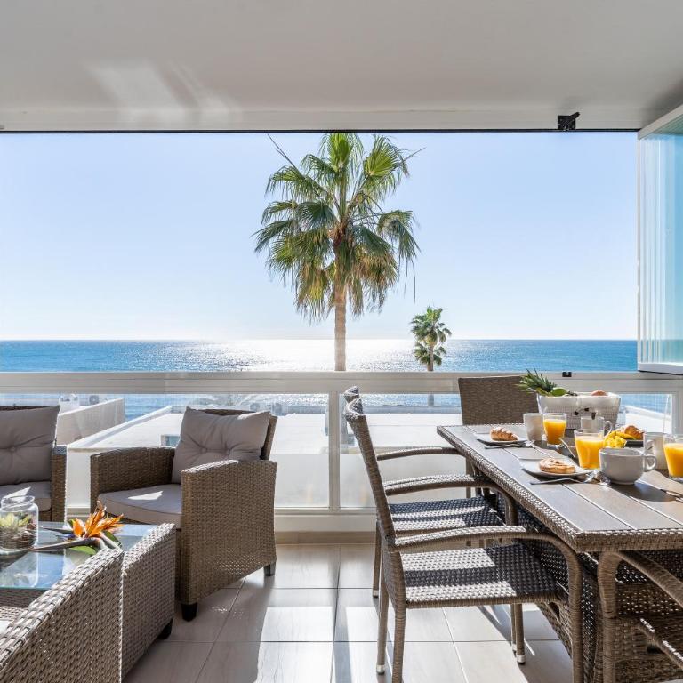 On The Beach Sea View Patricia 132 - Apartamento Premium de 3 dormitorios con balcón - 1