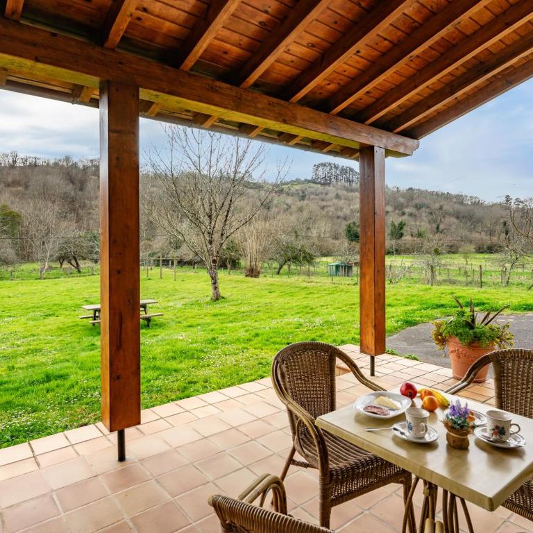 Apartamentos Les Cuartes - Apartamento Deluxe de 2 dormitorios con vistas al jardín - 1