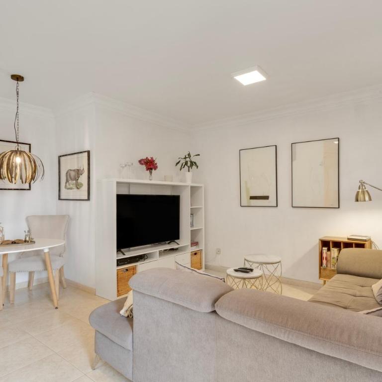 Preciosa Casa Con Jardín Privado - Casa de 3 dormitorios - 6