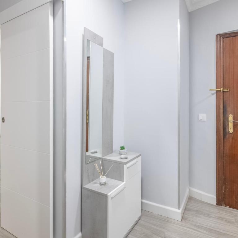 Grey House - Apartamento Superior con vistas a la ciudad - 20