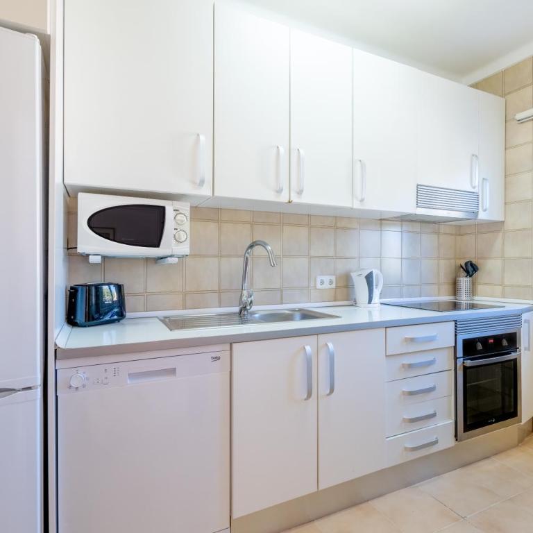 Apartamento Minerva - Apartamento de 3 dormitorios y vistas al mar - 8