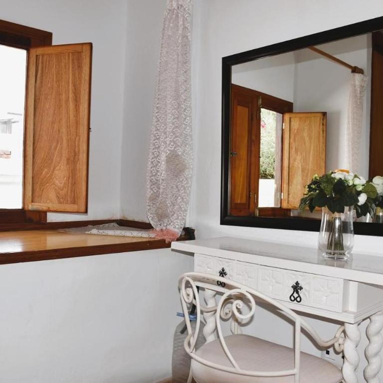 Casa Regla - Two-Bedroom Deluxe Apartment with Ocean View - 8