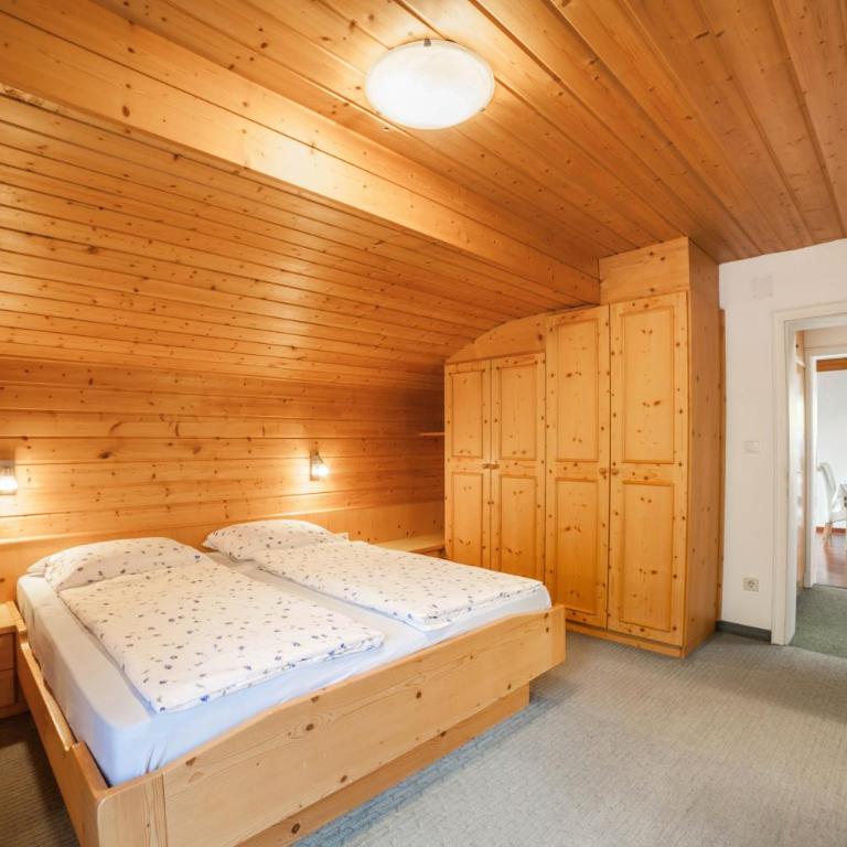 Moosmair Ferienwohnung 4 - Superior Apartment mit 1 Schlafzimmer und Balkon - 4