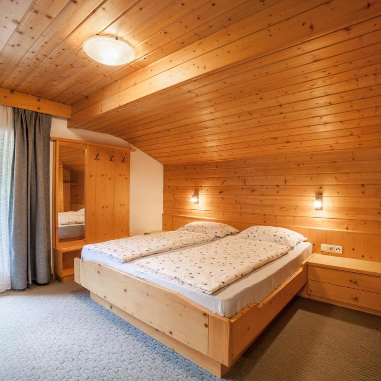 Moosmair Ferienwohnung 4 - Superior Apartment mit 1 Schlafzimmer und Balkon - 5