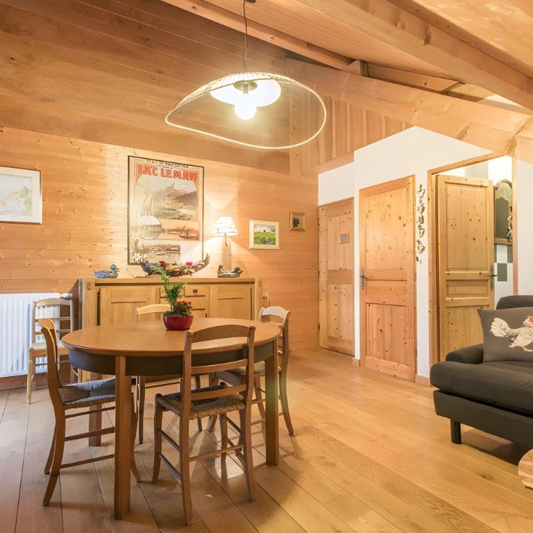 Gîte Au Pré De La Basse - Two-Bedroom Deluxe Apartment with Garden View - 1