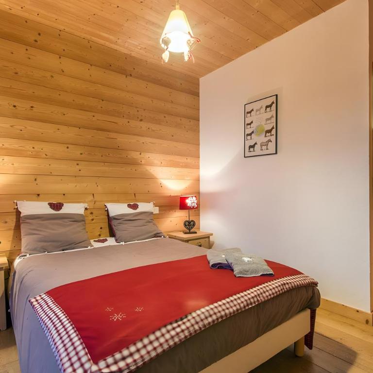 Gîte Au Pré De La Basse - Two-Bedroom Deluxe Apartment with Garden View - 13