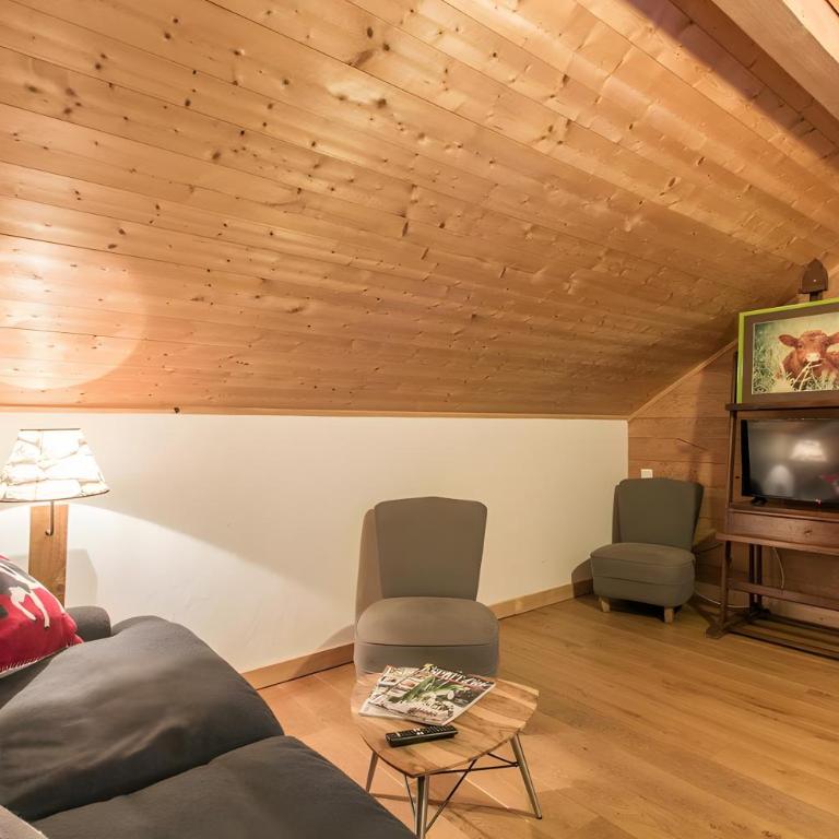 Gîte Au Pré De La Basse - Two-Bedroom Deluxe Apartment with Garden View - 6