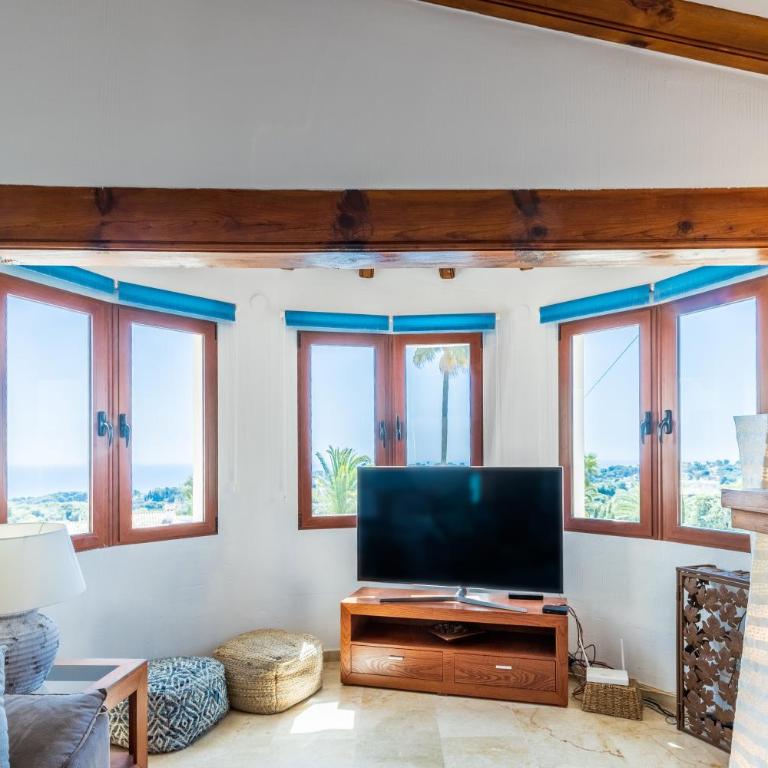 Pia - Villa with Sea View - 7