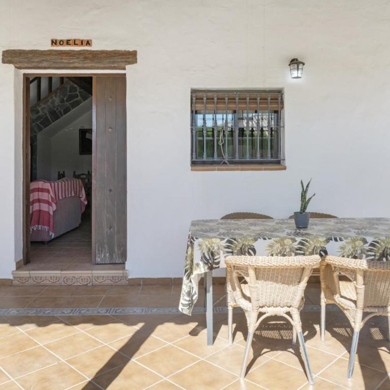 Cortijo Entrepinares - Apartamento Deluxe de 2 dormitorios con vistas al jardín - 2