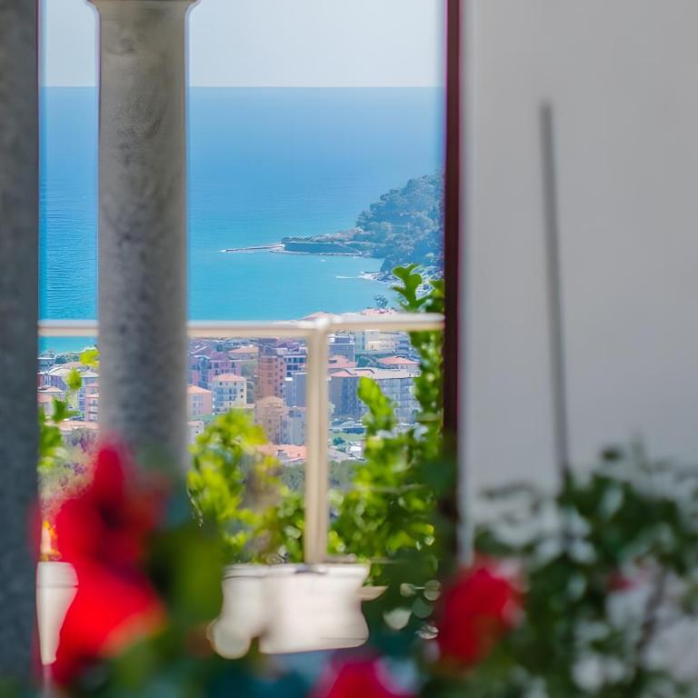 Villetta Antonia - Appartamento Deluxe con 2 Camere da Letto e Vista Oceano - 1