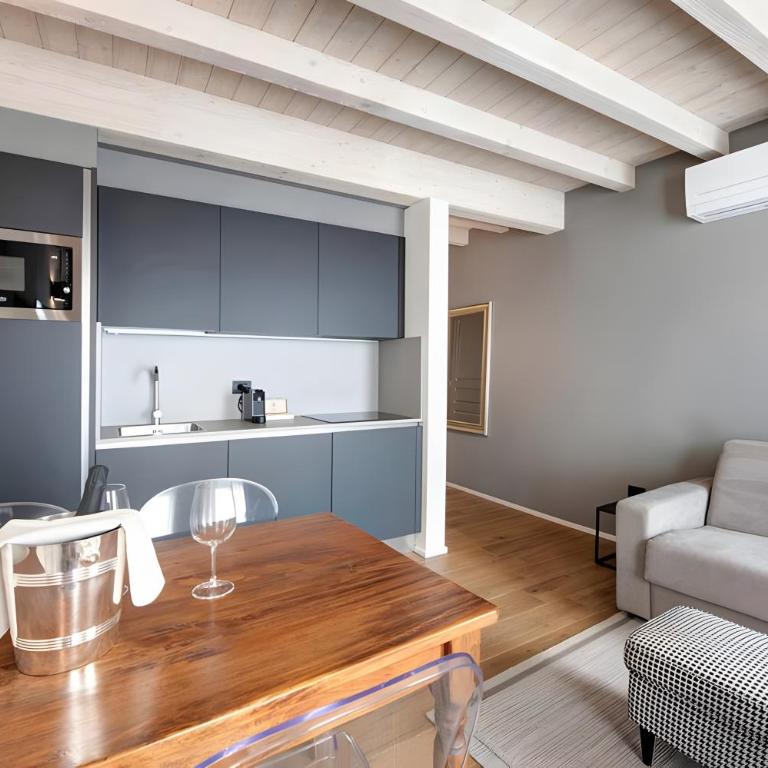 Il Vicolo Apartments Il Corso - Appartamento Superior con Vista Città - 25